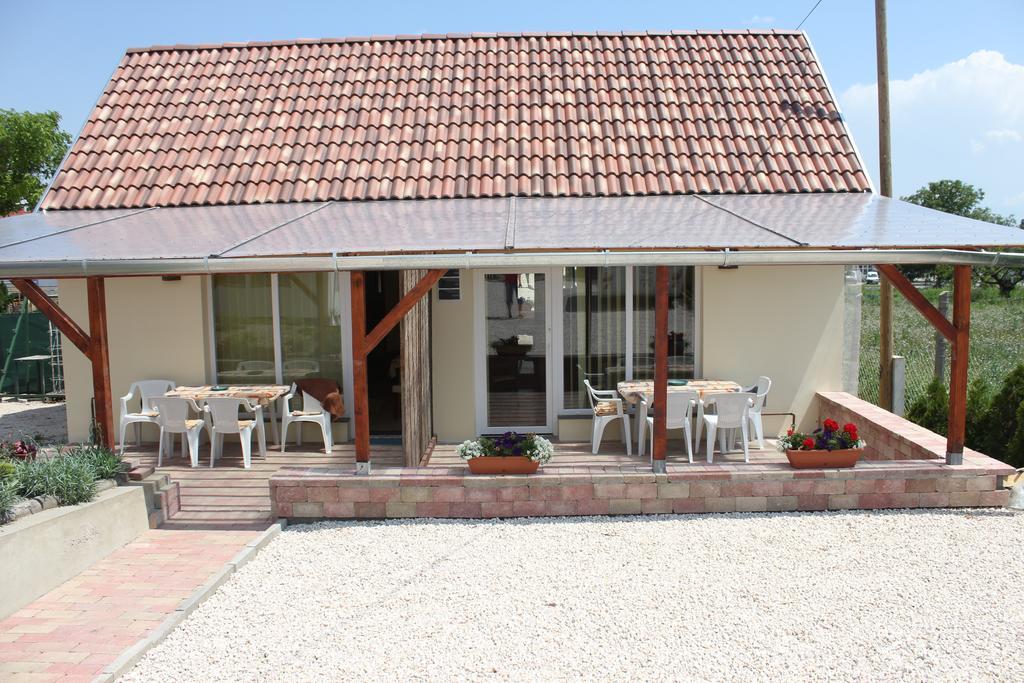 Szep Kert Vendeghaz Hotel Szekszard Luaran gambar