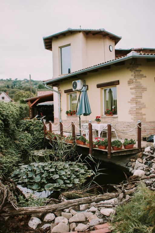 Szep Kert Vendeghaz Hotel Szekszard Luaran gambar