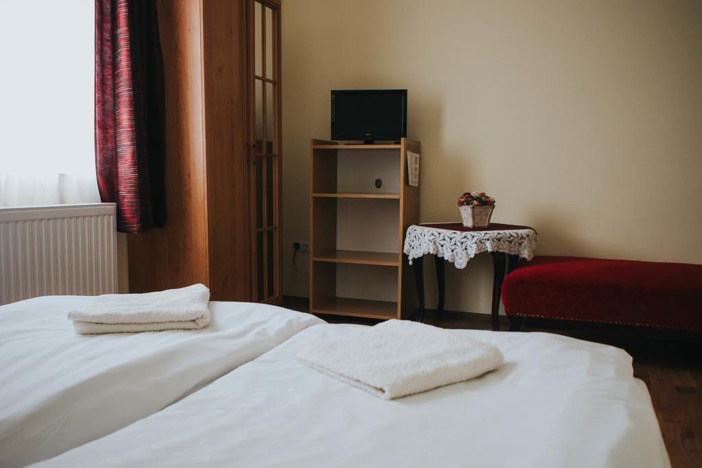 Szep Kert Vendeghaz Hotel Szekszard Luaran gambar