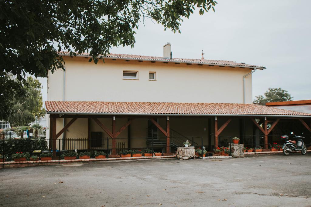 Szep Kert Vendeghaz Hotel Szekszard Luaran gambar