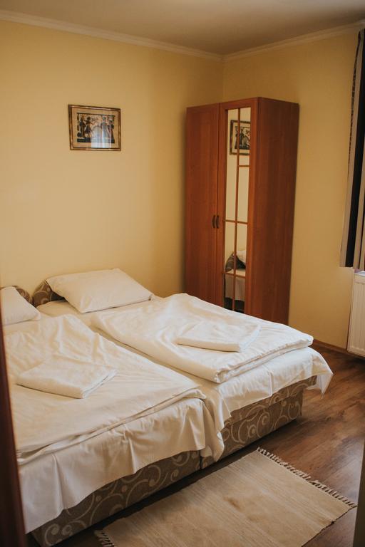 Szep Kert Vendeghaz Hotel Szekszard Luaran gambar